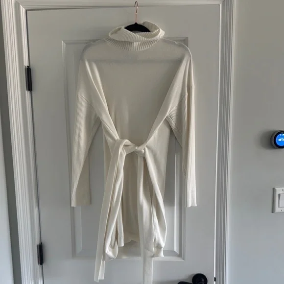 Amazon Women's Cream Mini Dress - Picture 1 of 4